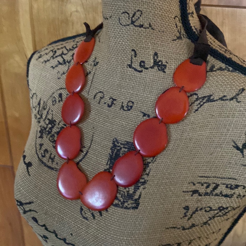 Necklace and bracelet